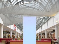 Koeln Arcaden Saeule 01 dunkelblau
